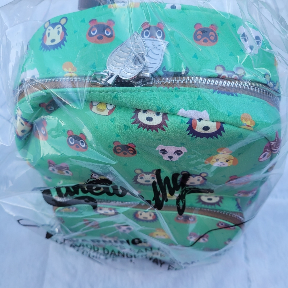 NWT Animal Crossing: New Horizons All Over Print Mini Backpack - Picture 4 of 7